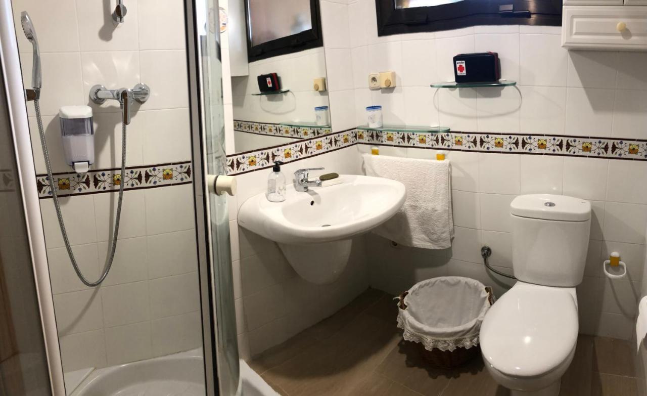 Loft Acogedor Con Terraza Y Parking En El Centro Leilighet Huesca Eksteriør bilde
